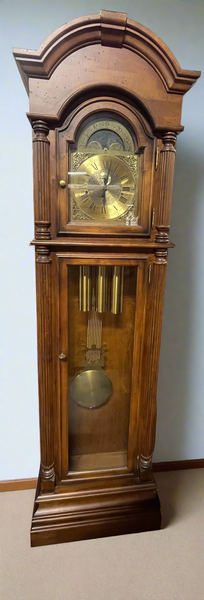 Sligh Grandfather Clock ***HEAVY ITEM***