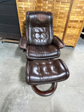 Ekornes Stressless Brown Chair with Ottoman (A) ***Read Description***