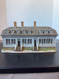 Wetherburn’s Tavern Lang & Wise Colonial Williamsburg Lighted House in Box (WORKS)