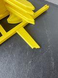 5-Piece Interlocking Plastic Easter Chicks Decorative Outdoor Fencing