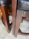 Round Glass Top Table with (4) Stools