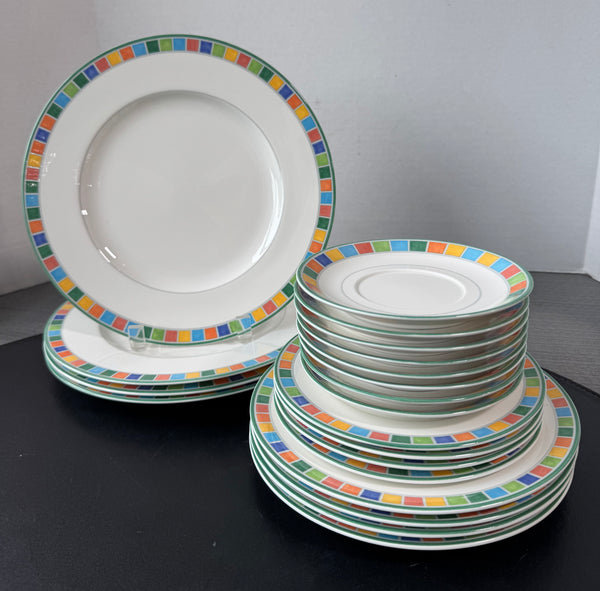 (D) 20-Piece Villeroy & Boch Twist Alea Caro China Set