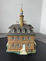 (F) Lang and Wise Colonial Williamsburg Governor’s Palace Lighted Building in Box (WORKS)