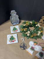 Christmas Decor Lot