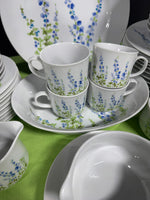77-Piece Mikasa Japan L9001 Blue Bells China Set