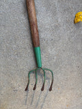 4-Prong Garden Cultivator