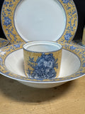 19-Piece American Atelier 5076 English Toile Blue China Set