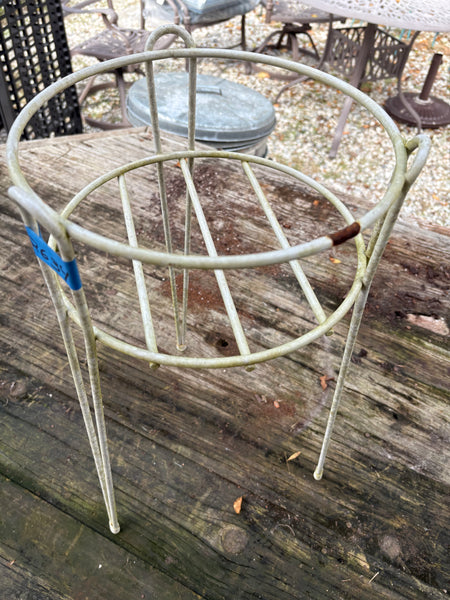 Metal Plant Stand w/White Rubber Coating