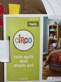 New Circo Roar ‘n Stomp Dinosaur Twin Quilt & Sham Set