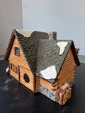 Hunting Lodge Department 56 Lighted House in Box (WORKS)