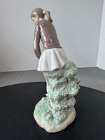 (B) Lladro Spain #4851 Woman Golfer Porcelain Figurine