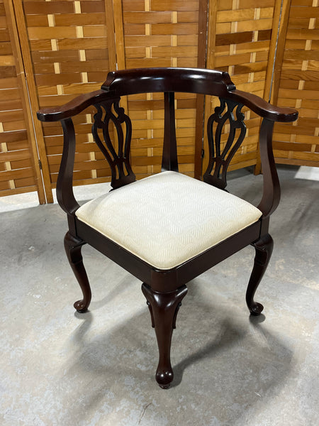 Ethan Allen Corner Chair
