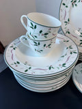 31-Piece Mikasa Thailand Holiday Splendor China Set