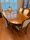 Thomasville Dining Table with 6 Chairs, 2 Leaves, and Pads***HEAVY ITEM***READ DETAILS ON PICK UP POLICY***