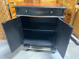 Painted Cupboard/Cabinet***HEAVY ITEM***READ DETAILS ON PICK UP POLICY***