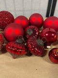 Red Tone Ornament Lot, 19 pc