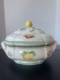 Oval Tureen & Lid in Villeroy & Boch French Garden