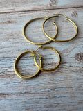(J) Pair of Gold Tone Earrings