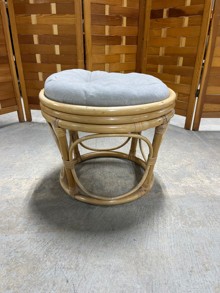 Round Wicker Stool/Seat with Cushion
