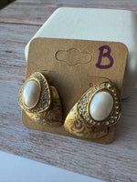 (B) Pair of Gold Tone Earrings