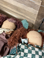 Basket of Cloth/Fabric Dolls, 5 pc