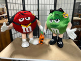 M& M Holiday Greeters Lot H,  2 pc