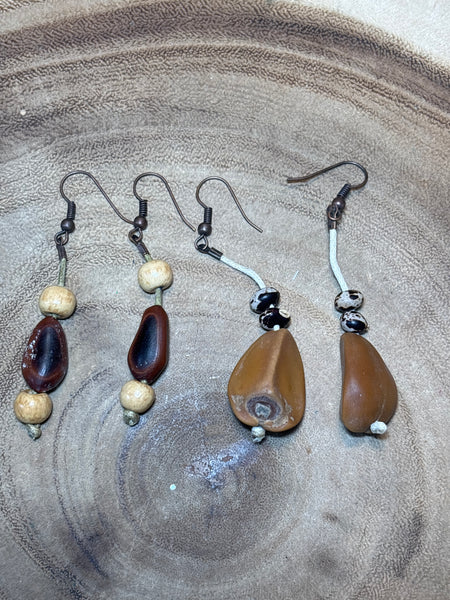 (A) Earrings - 2 Pair