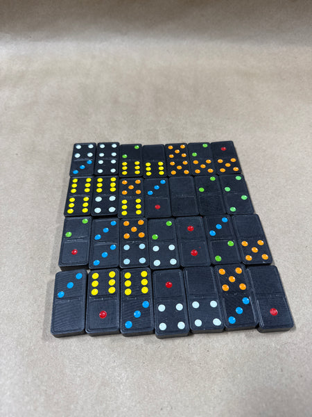 (A) Double Six Color-Dot Dominoes With Box — 28 Dominoes