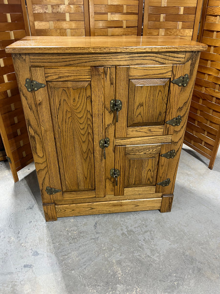 Ice Box Cabinet***HEAVY ITEM***