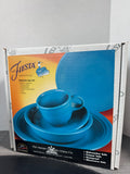 (K) Homer Laughlin Fiestaware 5-Piece Peacock Place Setting in Box