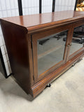 TV Console***HEAVY ITEM***READ DETAILS ON PICK UP POLICY***
