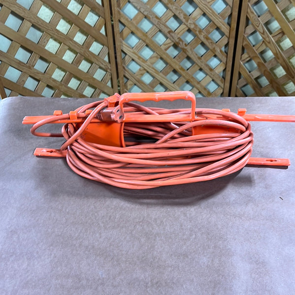 Extension Cord with Reel (B) – Williamsburg Estate Services