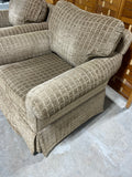 Kravet Furniture Inc. Pair of Upholstered Chairs***HEAVY ITEM***