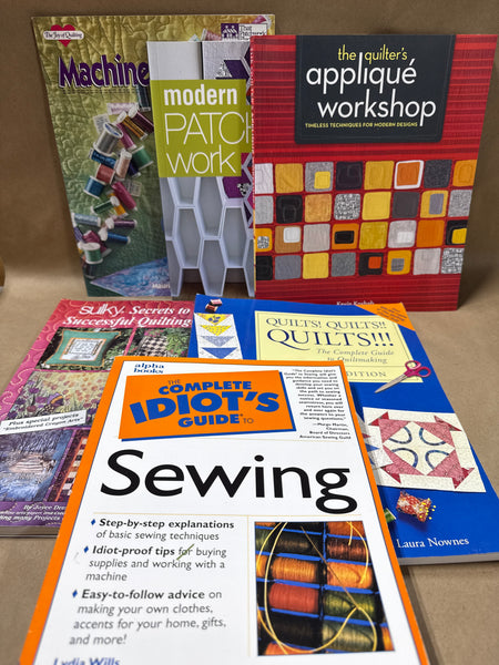 (G) Lot Of 6 Quilting And Sewing Books
