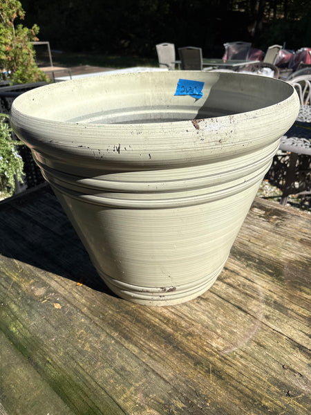 Jumbo Plastic Planter