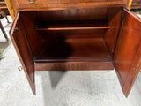 Stoneleigh Server on Casters***HEAVY ITEM***READ DETAILS ON PICK UP POLICY***