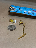 Charlie Brown Tie Pin