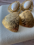 (B) Pair of Gold Tone Earrings