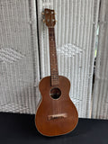 (A) Star Vintage 4-String Ukelele