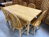 Kitchen Table with (6) Chairs