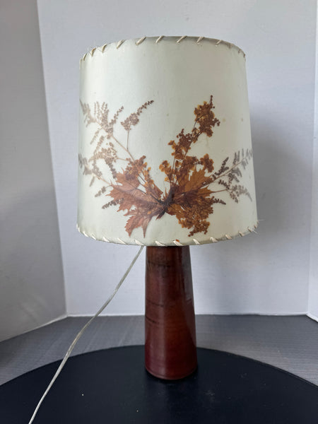 Dried Leaves Vintage Pottery Table Lamp (WORKS)