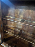 Kling China Hutch***HEAVY ITEM***READ DETAILS ON PICK UP POLICY***