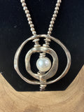 UNO DE 50 "Pearl of Wisdom" Silver Plated Pearl Necklace