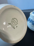 (E) Wedgwood Lavender on Cream Shell Edge Creamer & Lidded Sugar Bowl