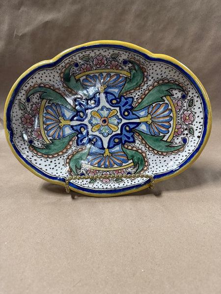 Talavera Handpainted Serving Dish With Easel Stand