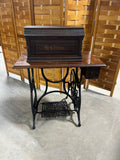 "New Home" Antique Sewing Machine***HEAVY ITEM***