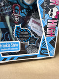Monster High Frankie Stein & Watzit First Wave - Appears Unused (A)