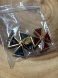 Vintage Accessocraft Pin/Pendants