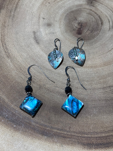 (A) Earring Lot