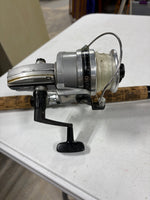(D)Shakespeare Alpha 070-2100 Reel w/8’ Herron Fiberglass Rod